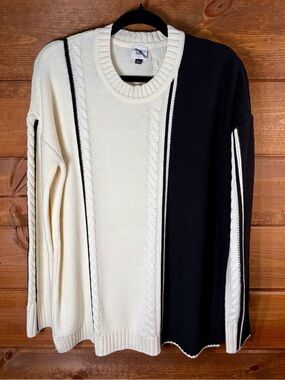 Cabi NWOT Lineup Pullover #4468 Black White Cable Knit Sweater Size Small 💕🖤
